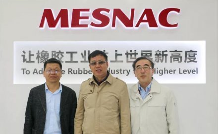 海南橡膠集團(tuán)董事長王任飛一行到訪軟控股份